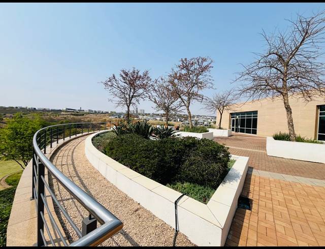 3,000M² OFFICE TO LET IN WATERFALL